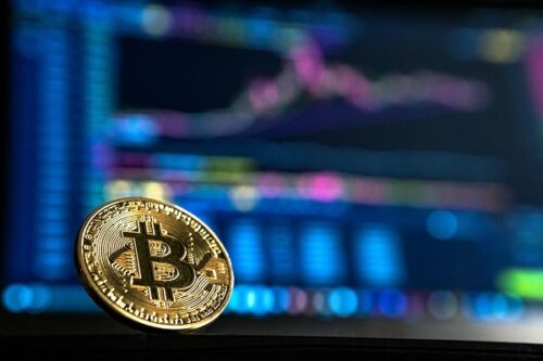 仮想通貨取引の所得区分が「事業所得」分類可能に